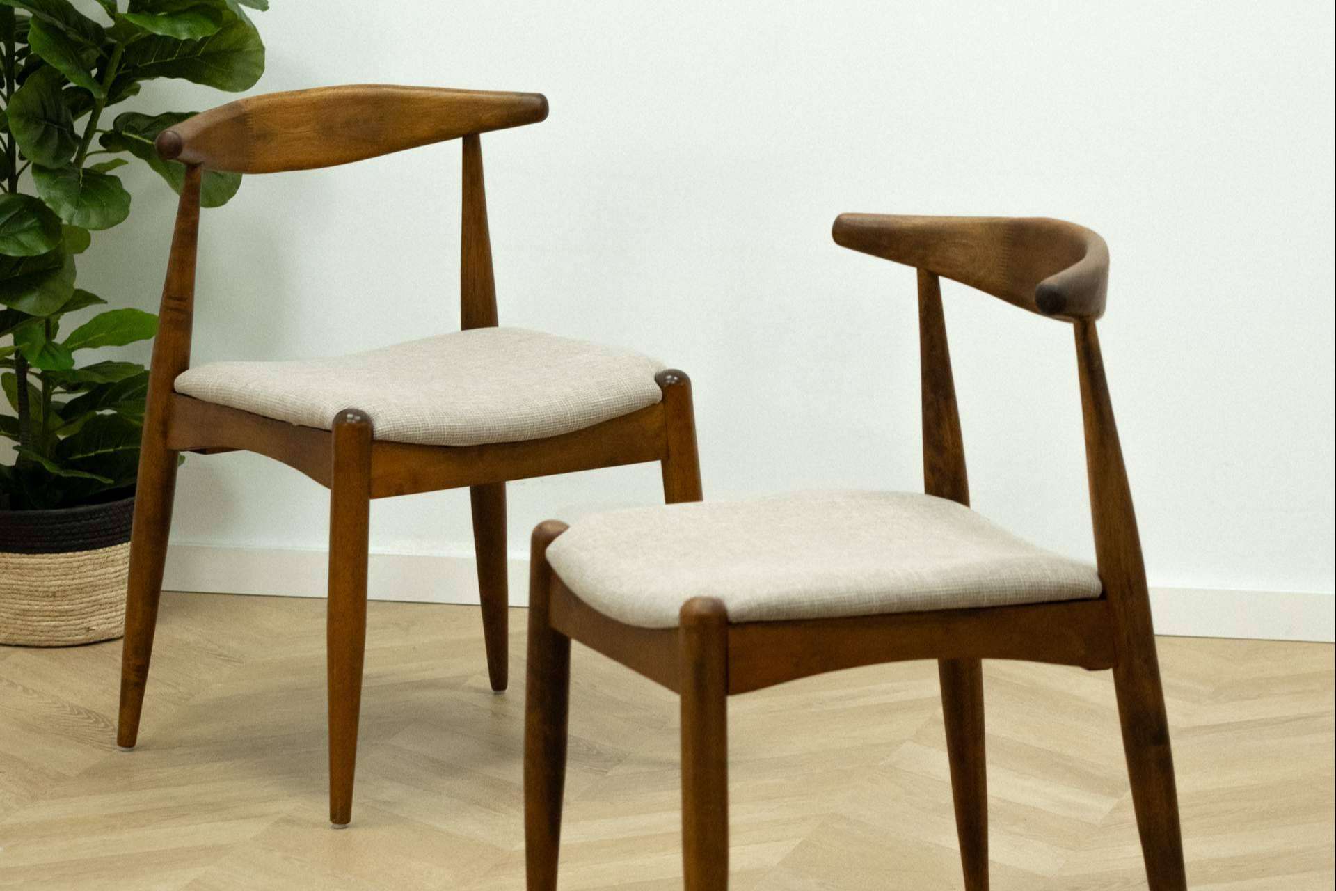 Top Mueble lanza descuentos de hasta el 50% en muebles de comedor modernos y baratos