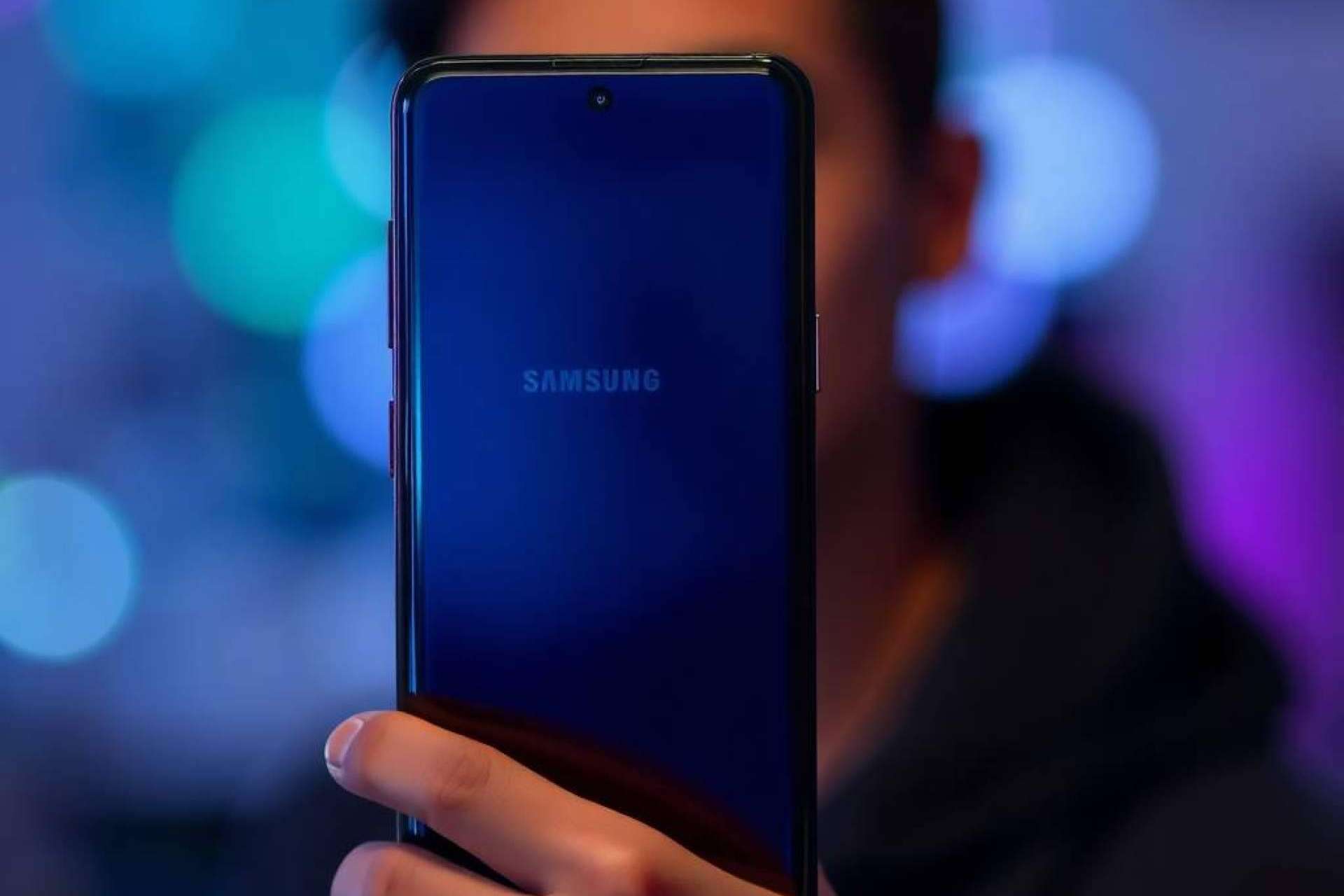 Honor, Apple y Samsung bajan precios como nunca