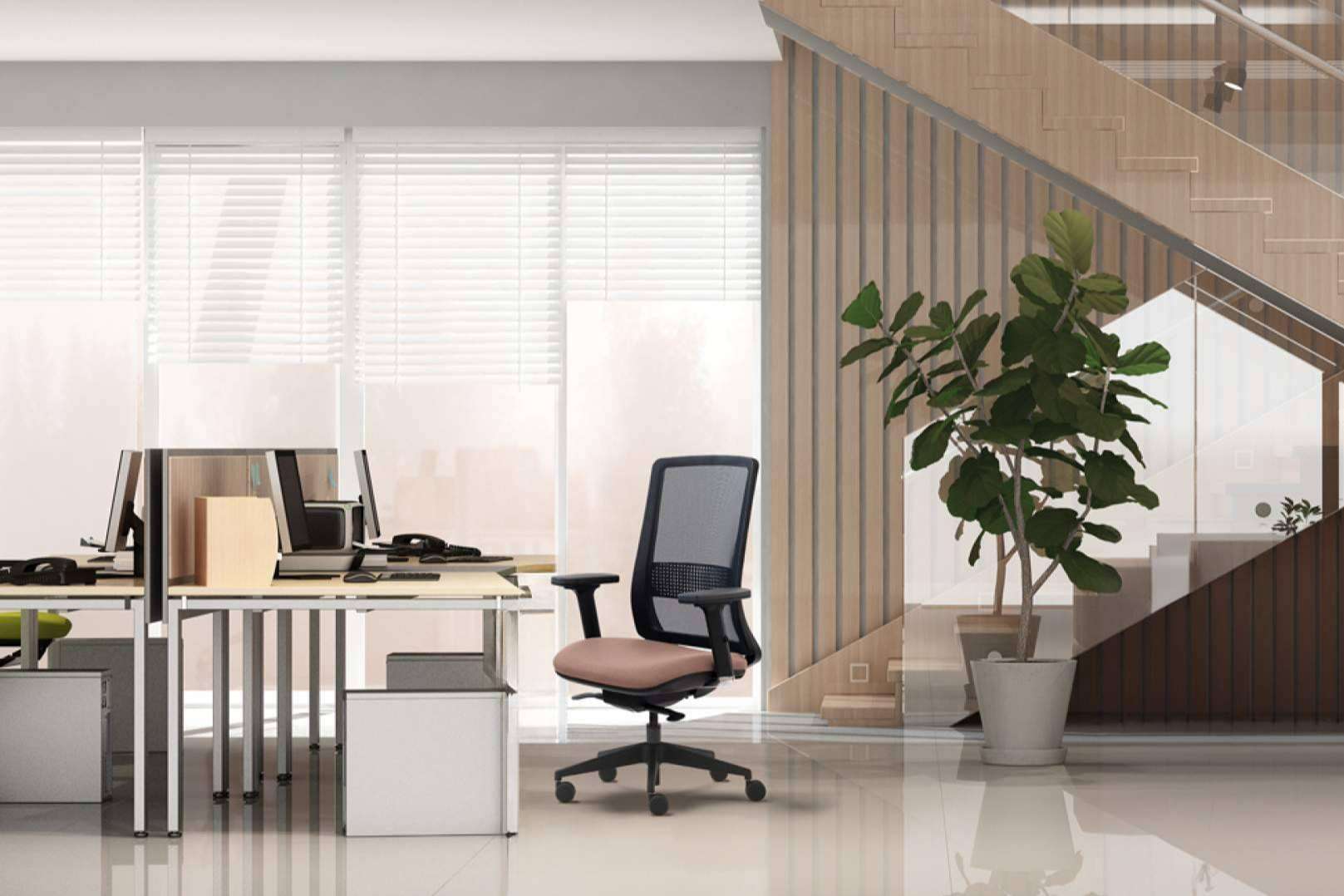 Oficinas postpandemia con más ergonomía, sillas técnicas y mesas modulares, según OfficeDeco