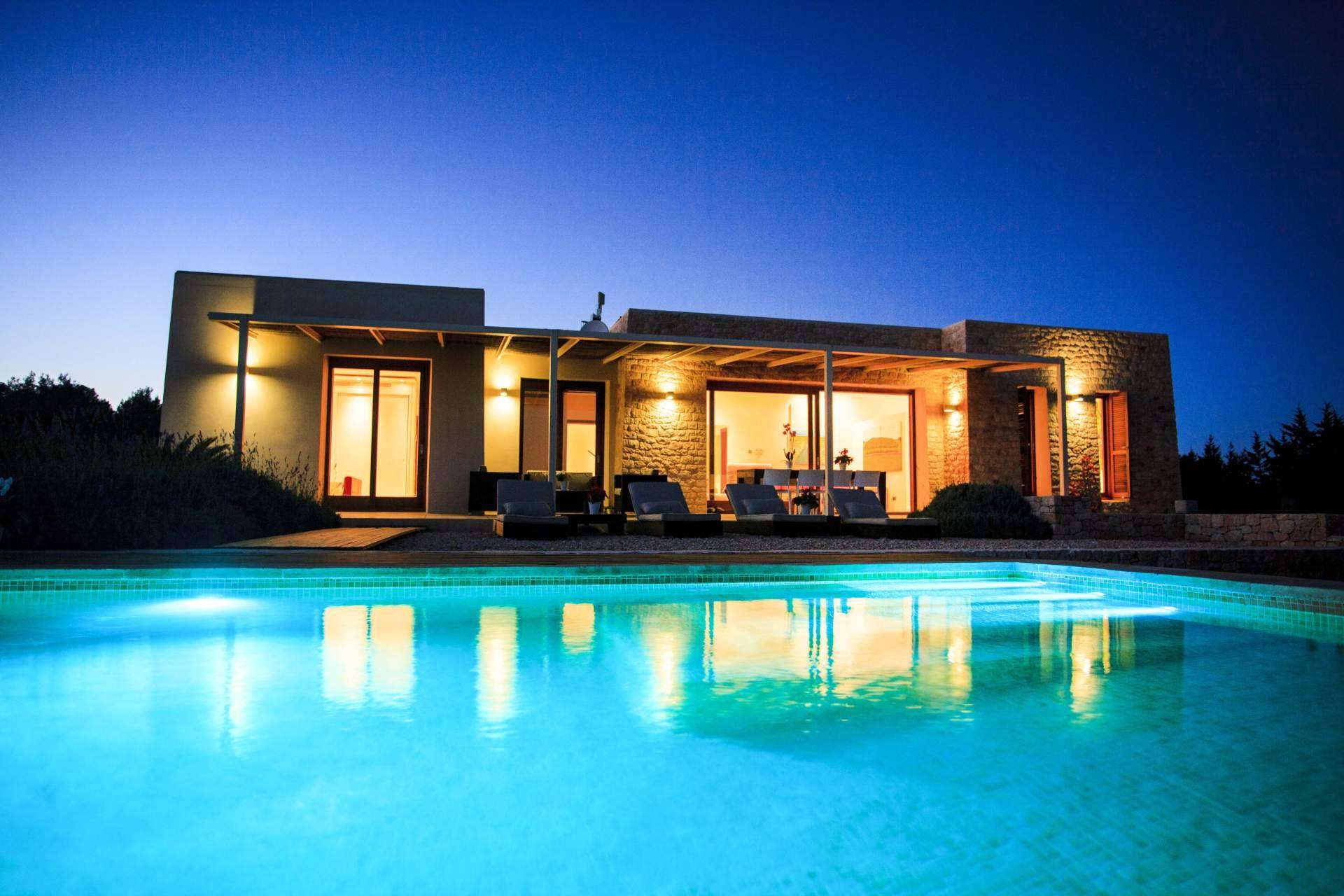 Can Corda ofrece casas rurales con piscina en el corazón de Formentera