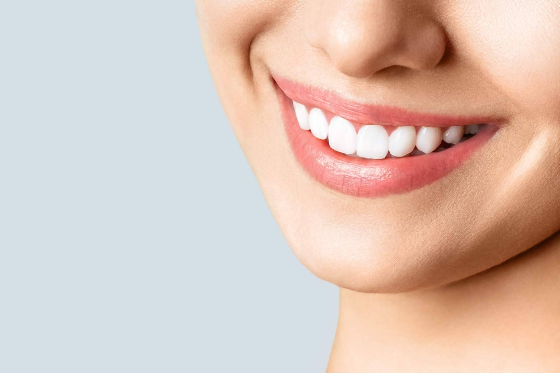 Ortodoncia, implantes y estética con tecnología puntera; así trabajan los Centros DentalPlus