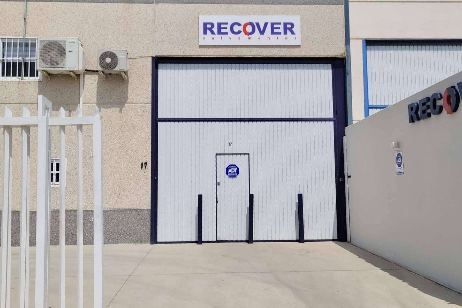 La profesionalidad RECOVER impulsa soluciones eficaces en salvamentos y liquidación de mercancías