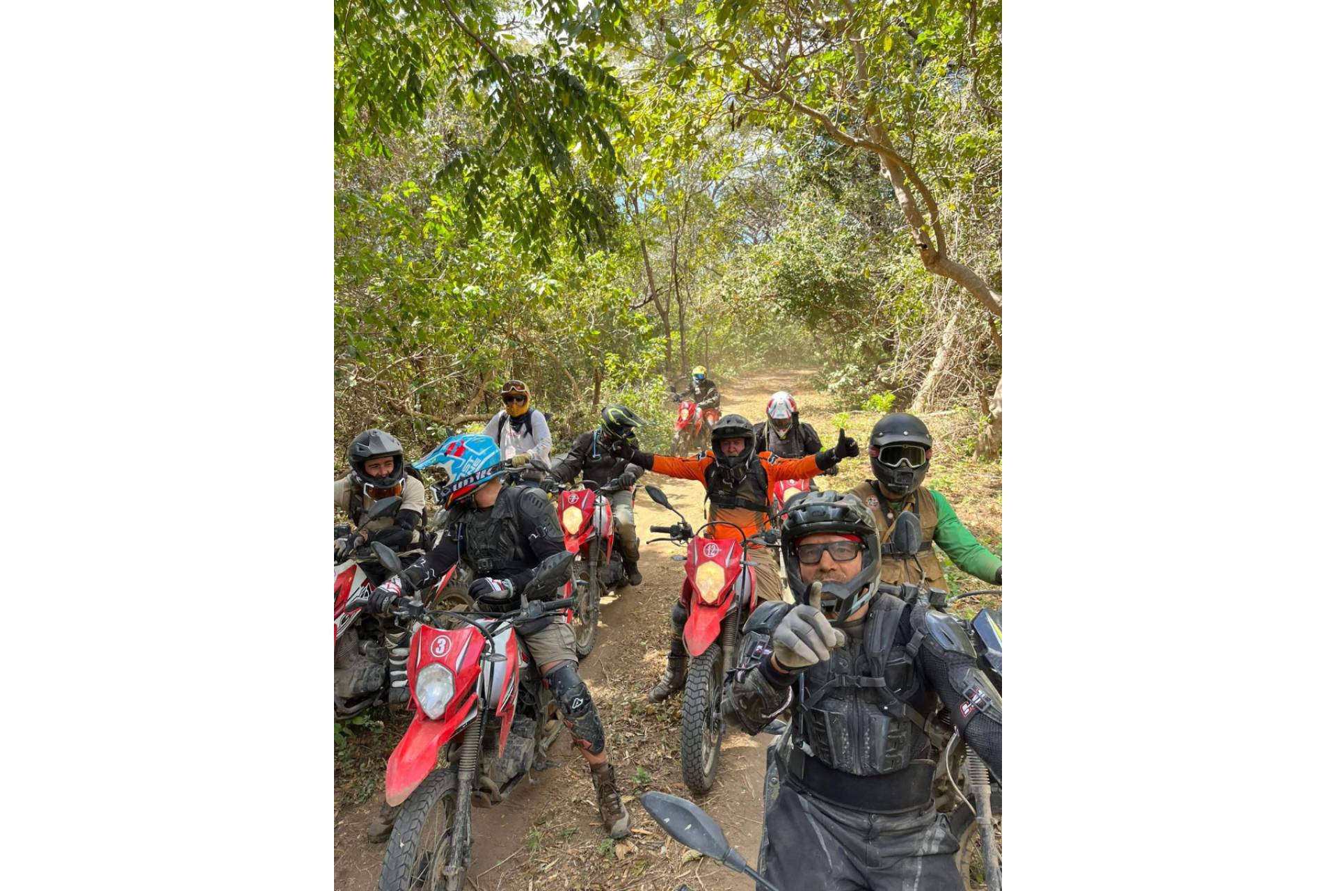 Motorbeach Viajes consolida su oferta internacional con una ruta guiada por Costa Rica en moto