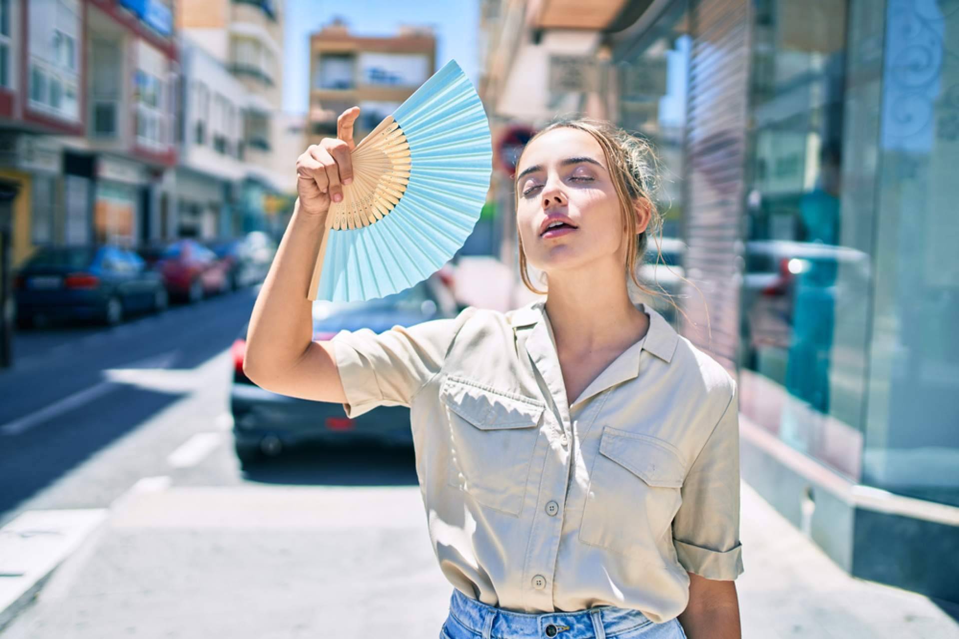 Agosto, mes del sol; ahorro de energía en verano con factura más predecible