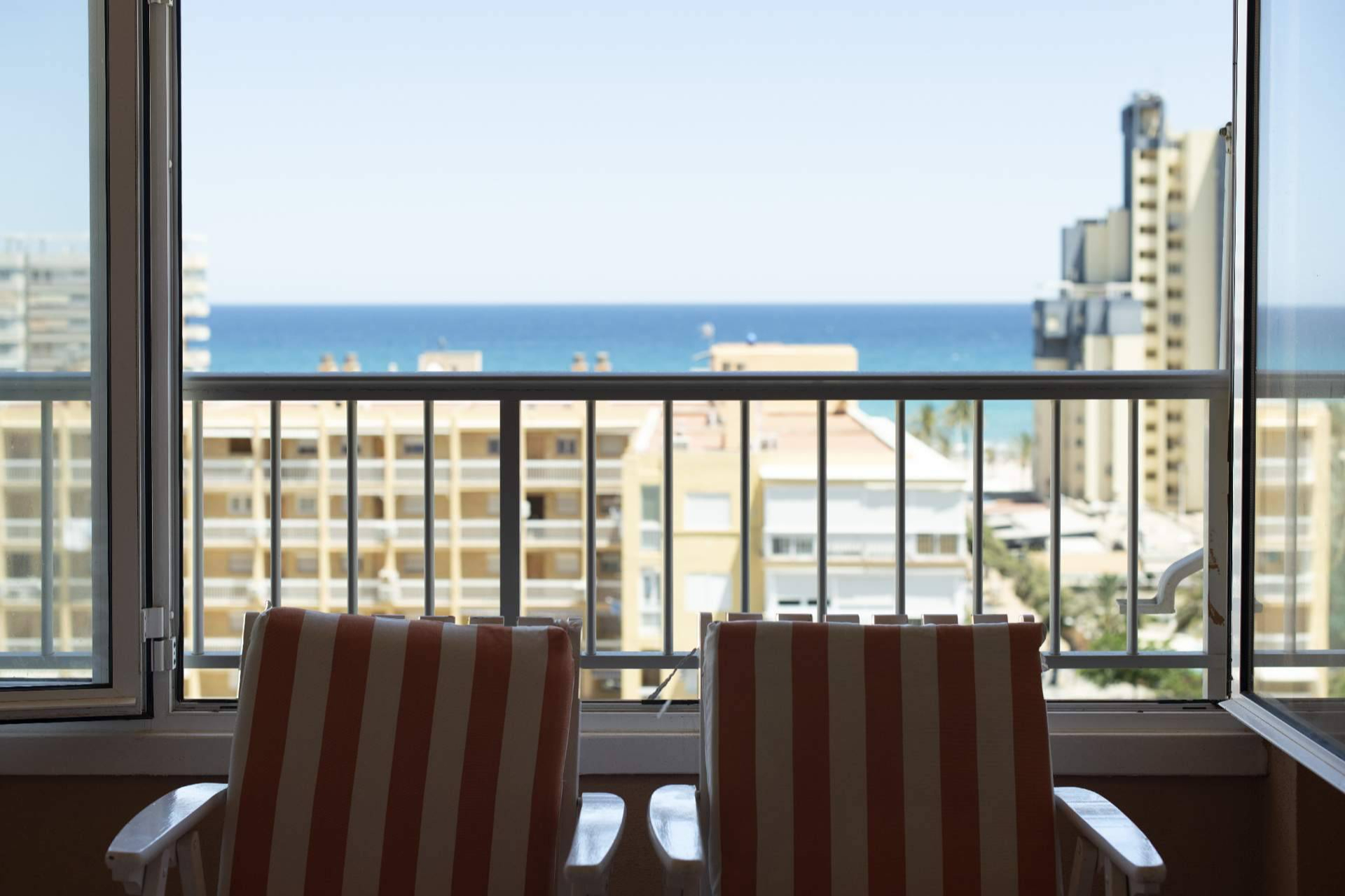 Turismo en Alicante, apartamentos en Playa San Juan con todas las comodidades