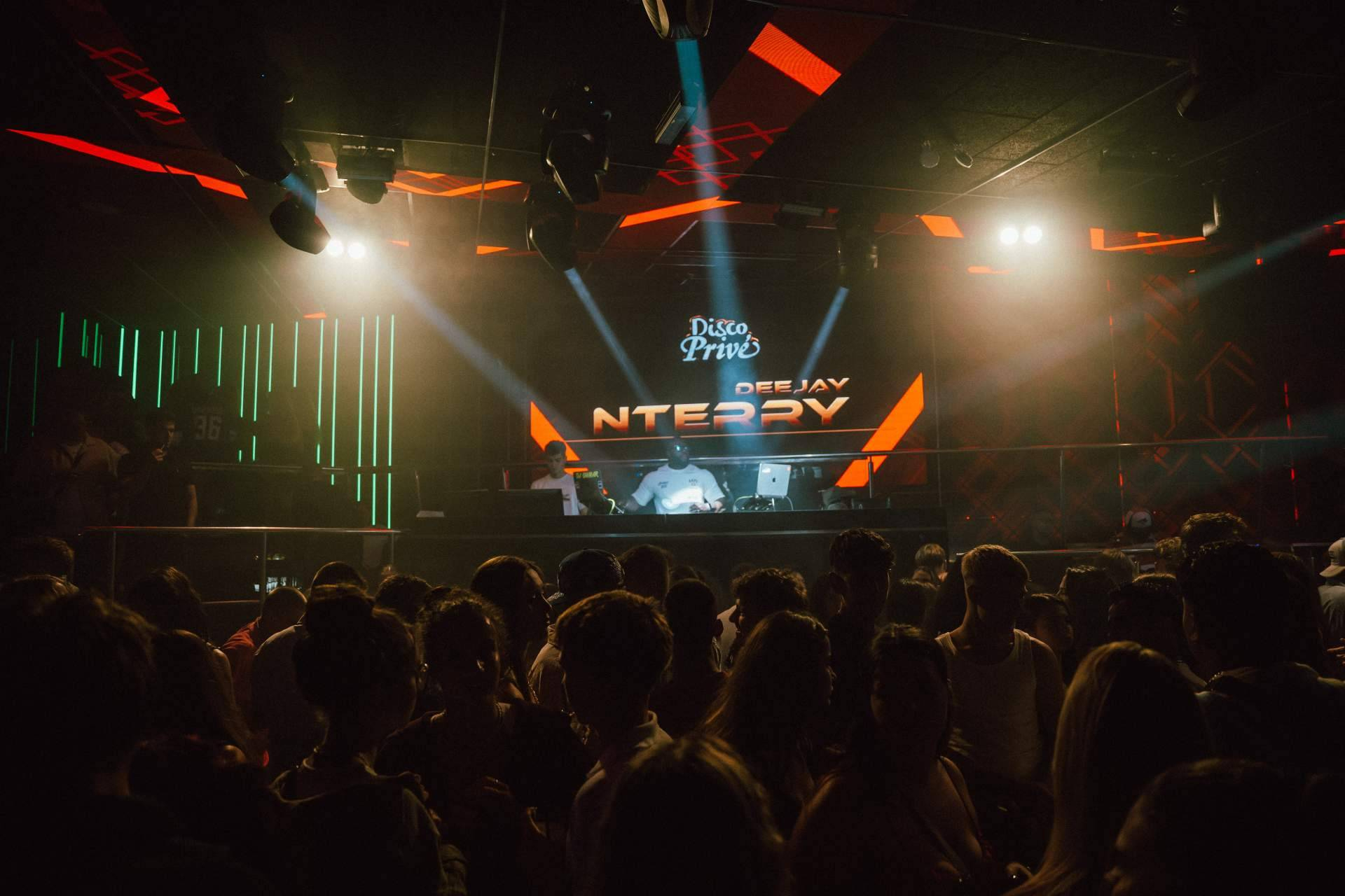 Disco Privé transforma el verano en Lloret con actuaciones de impacto internacional