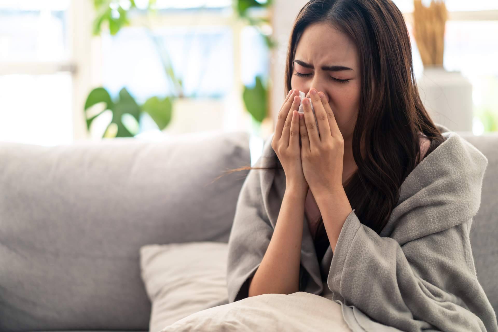 Cómo usar aceites esenciales para el sistema inmunológico en invierno y frenar resfriados
