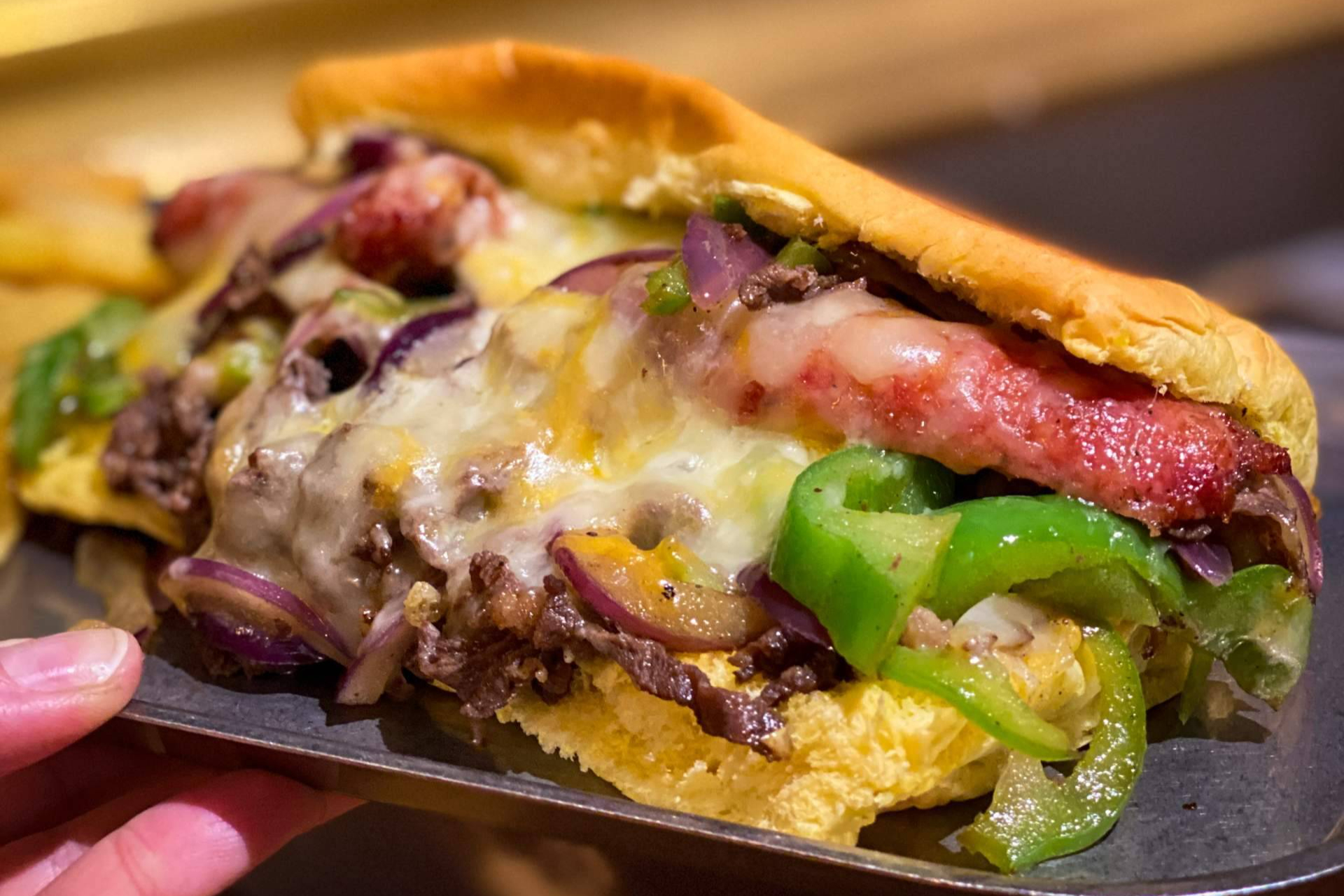Ya en Madrid el auténtico Philly Steak y Sándwich de Pastrami Americanos