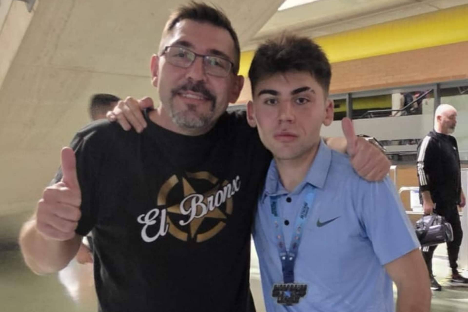 Golpe de autoridad en kickboxing; Mikel Castro, campeón, y Alejandro Vizcaíno logra una épica plata en la Stars League