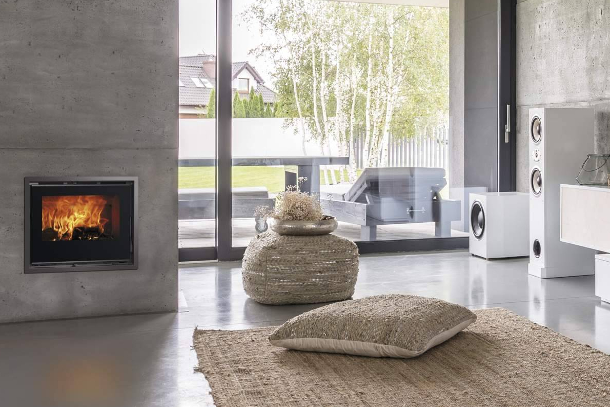 Diseño, rendimiento y sostenibilidad, así son las estufas y chimeneas de Carbel