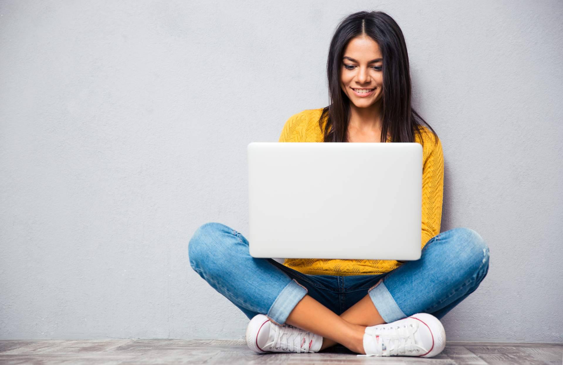 La escuela de negocios ENEB refuerza su modelo educativo con metodología digital y excelencia formativa