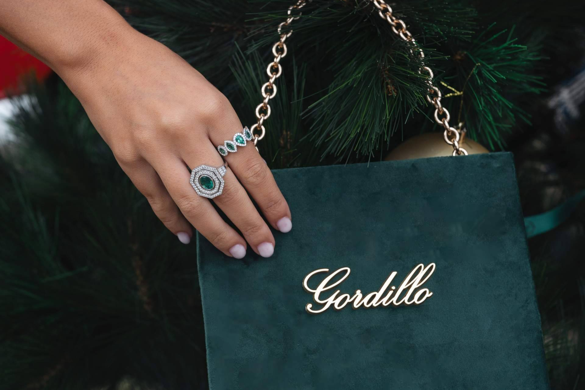 Regalos de Navidad con elegancia atemporal en Joyería Gordillo
