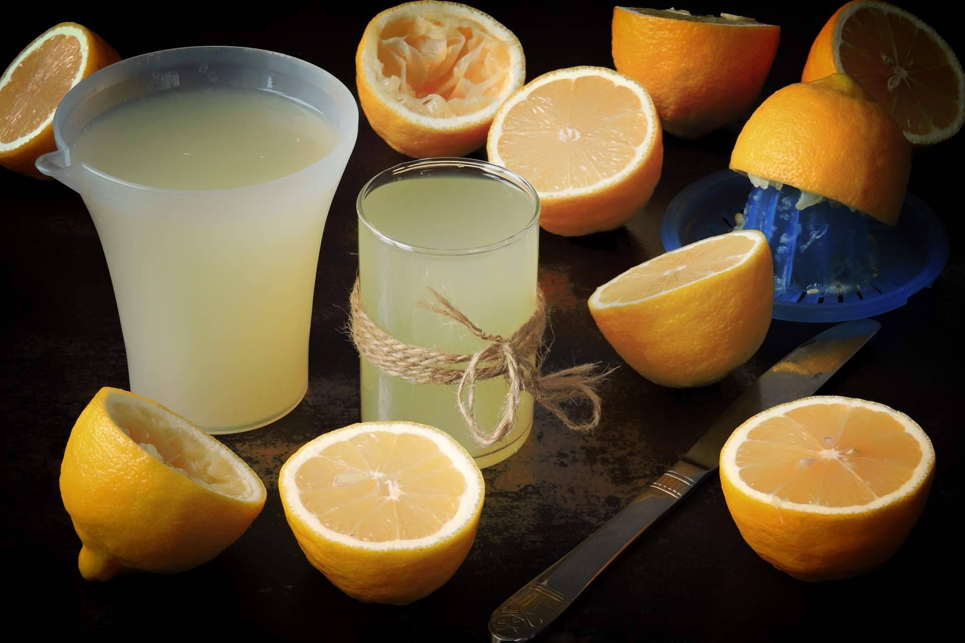 Zumo de limón para hostelería; eficiencia y sabor constante para el canal Horeca