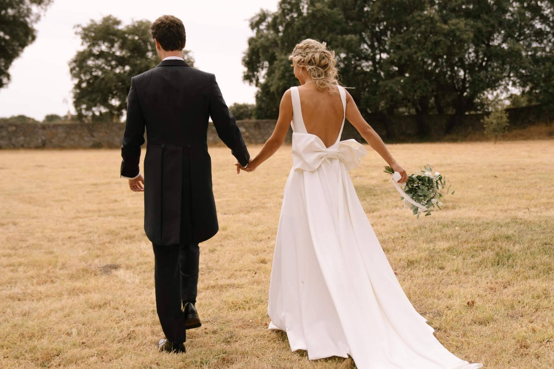 La diseñadora de novias Valérie Moreau llega a Mallorca… y ofrece la posibilidad de diseñar un vestido con ella