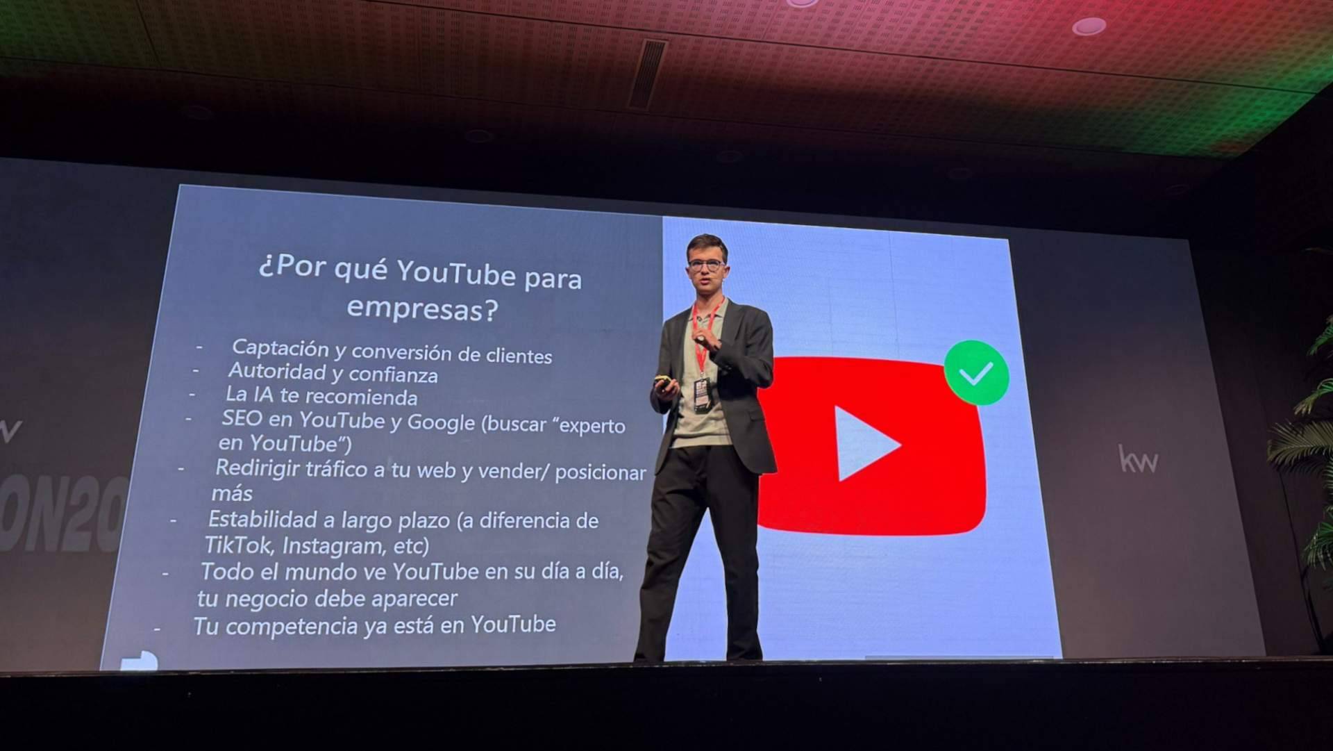Javier Limonchi, el experto en YouTube que optimiza estrategias digitales con 20 años