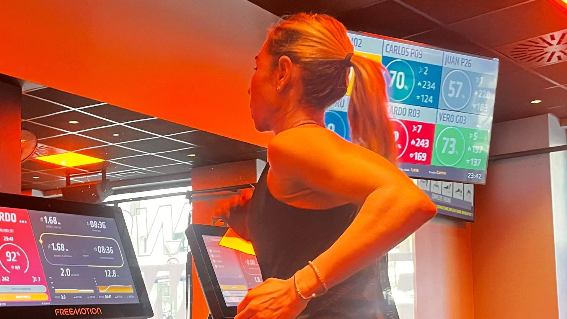 Ni gimnasio ni entrenador personal; las sesiones de cardio y fuerza de Orangetheory Fitness
