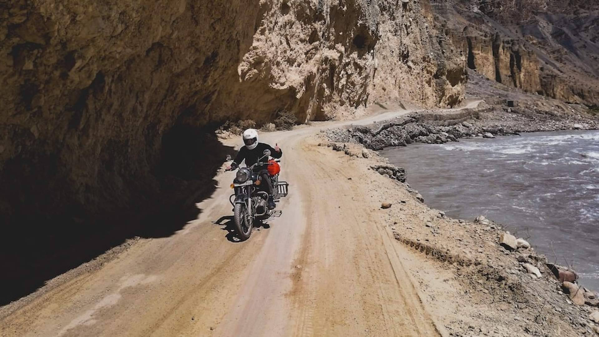 Motorbeach Viajes desarrolla itinerarios sobre dos ruedas para recorrer destinos de gran valor cultural