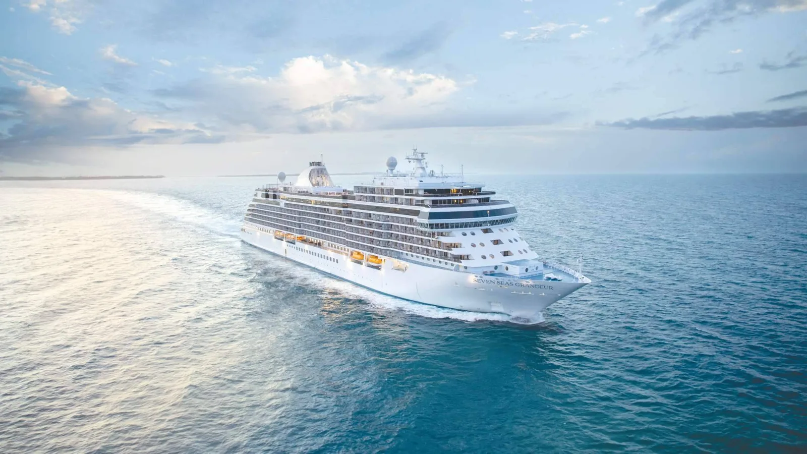 Regent Seven Seas Cruises® presenta el primer crucero de bienestar con ELEMIS, dentro de su Colección Spotlight Voyages 2027