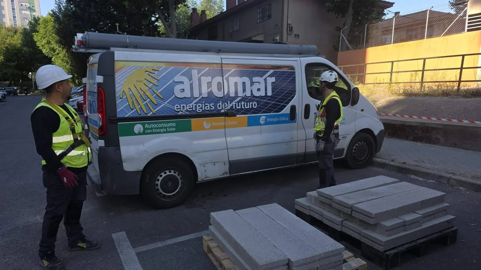 La Comunidad Energética Cyelo inicia su actividad en Orcasitas con una instalación de cerca de 600 paneles solares