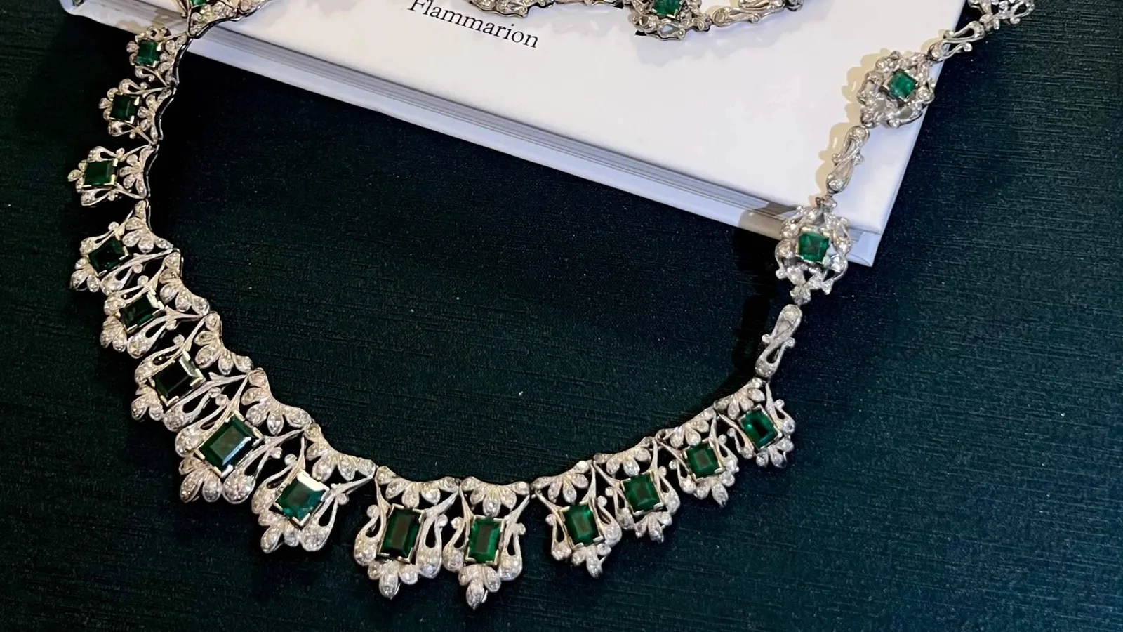 Joyas antiguas y precio del oro, por qué algunas piezas heredadas valen mucho más que su peso